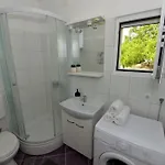 Seaside House For Families With Children Banj, Pasman - 24665 Ferienhaus Kukljica