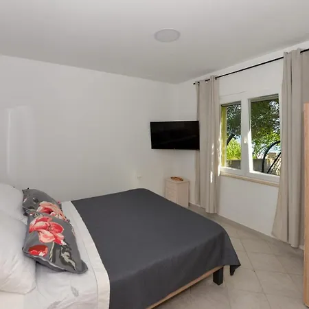 Seaside House For Families With Children Banj, Pasman - 24665