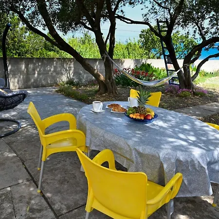 Ferienhaus Seaside House For Families With Children Banj, Pasman - 24665 *