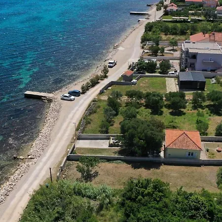 Seaside House For Families With Children Banj, Pasman - 24665 Ferienhaus