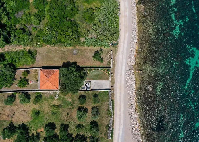 Seaside House For Families With Children Banj, Pasman - 24665 * Куклица